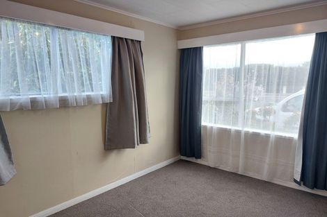 Photo of property in 1/1204 Heretaunga Street East, Parkvale, Hastings, 4122