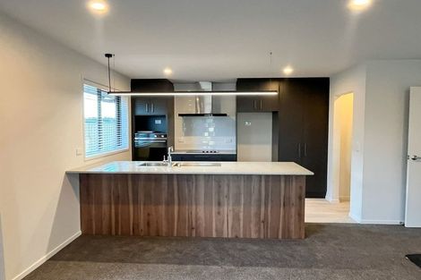 Photo of property in 10 Mccahon Lane, Rolleston, 7615