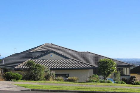 Photo of property in 69 Goodwood Drive, Goodwood Heights, Auckland, 2105