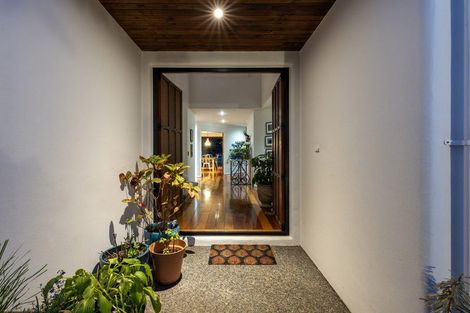 Photo of property in 150 Milne Drive, Paraparaumu, 5032