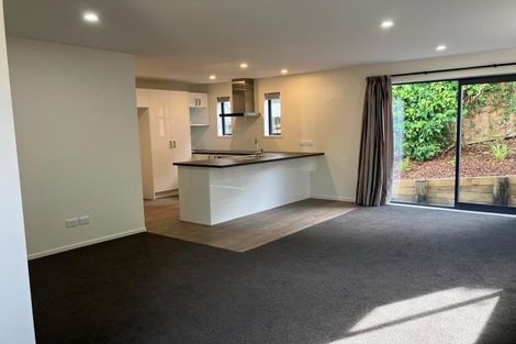 Photo of property in 548b Glenfield Road, Glenfield, Auckland, 0629