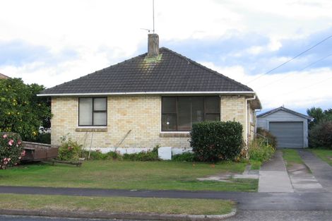 Photo of property in 35 Churchill Avenue, Maeroa, Hamilton, 3200