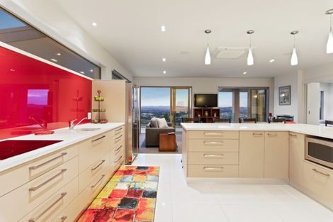 Photo of property in 55 Pinetone Road, Kumeu, 0892