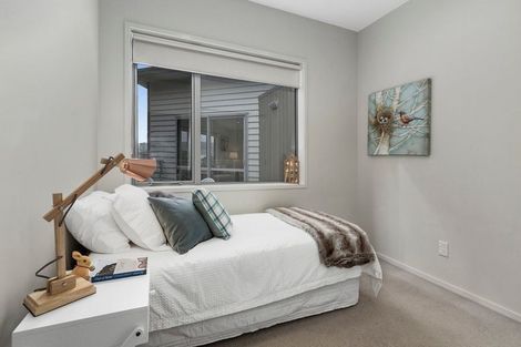 Photo of property in 64a Peterhouse Street, Tawa, Wellington, 5028