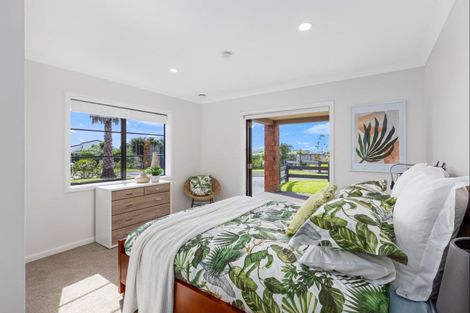Photo of property in 28 Island View Drive, Gulf Harbour, Whangaparaoa, 0930