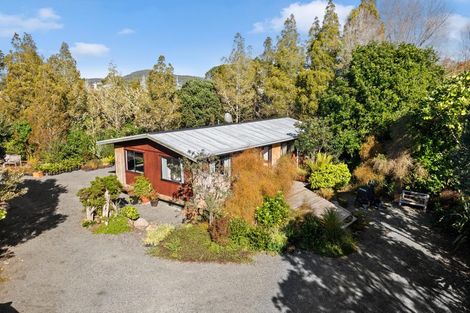 Photo of property in 17 Waiotoi Road, Ngunguru, Whangarei, 0173