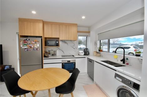 Photo of property in 298f Sunset Road, Windsor Park, Auckland, 0632