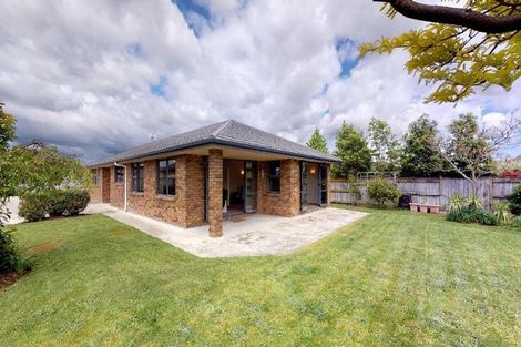 Photo of property in 16 Masefield Terrace, Kelvin Grove, Palmerston North, 4414