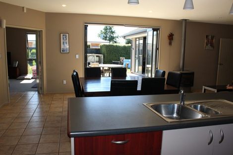 Photo of property in 6 Birchlea Court, Prebbleton, 7604