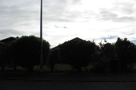 Photo of property in 76 Sawyers Arms Road, Northcote, Christchurch, 8052