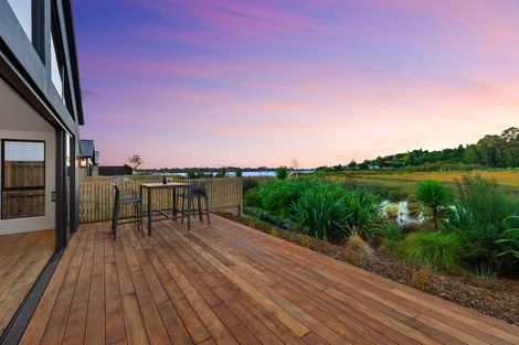 Photo of property in 5 Pekapeka Lane, Poike, Tauranga, 3112