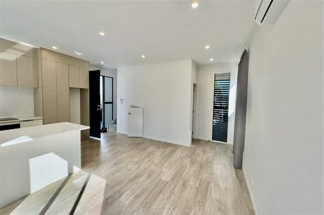 Photo of property in 14a Andrew Road, Howick, Auckland, 2010