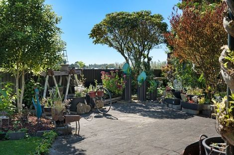 Photo of property in 8 Lordship Place, Templeton, Christchurch, 8042