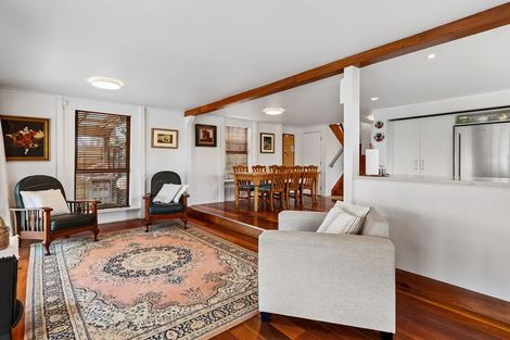 Photo of property in 988 Papamoa Beach Road, Papamoa Beach, Papamoa, 3118