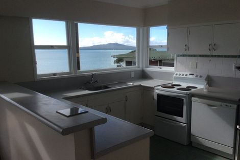 Photo of property in 35 Kitchener Road, Takapuna, Auckland, 0622