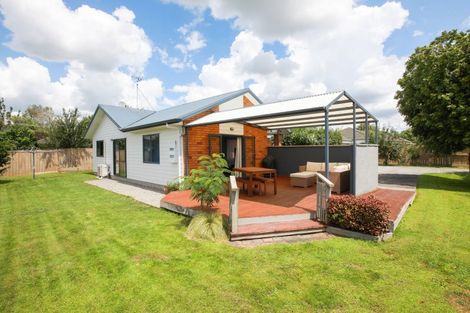 Photo of property in 5 Pounamu Place, Fairview Downs, Hamilton, 3214