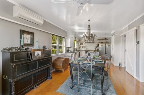 Photo of property in 2 Busing Avenue, Papakura, 2110