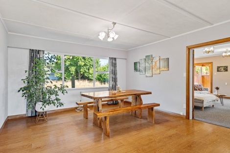 Photo of property in 12 Mara Street, Mangatainoka, Pahiatua, 4982