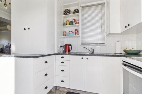 Photo of property in 28 Harris Street, Waimate, 7924