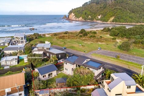 Photo of property in 101 Pohutukawa Crescent, Whangamata, 3620