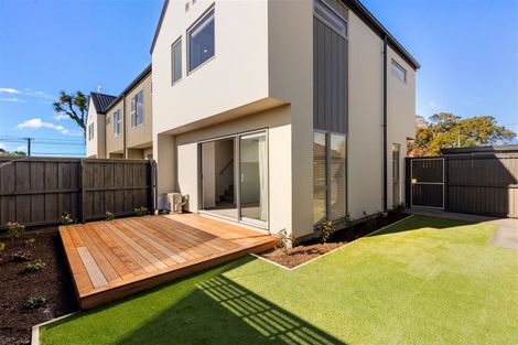 Photo of property in 2/160a Peverel Street, Riccarton, Christchurch, 8041