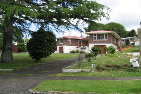 Photo of property in 2 Bilkey Avenue, Pukekohe, 2120