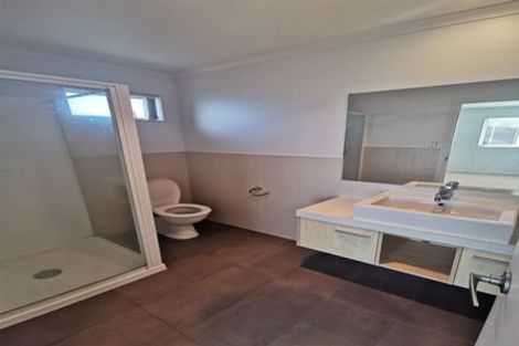 Photo of property in 100 Stancombe Road, Flat Bush, Auckland, 2016