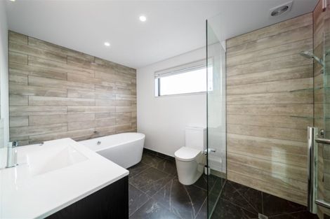 Photo of property in 52 Mount Linton Avenue, Wanaka, 9305