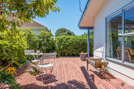 Photo of property in 2/2 Haig Street, Waterloo, Lower Hutt, 5011