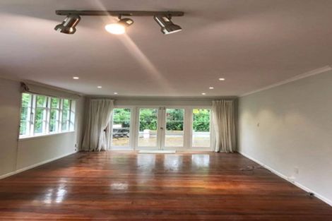 Photo of property in 11 Fifeshire Street, Belmont, Auckland, 0622