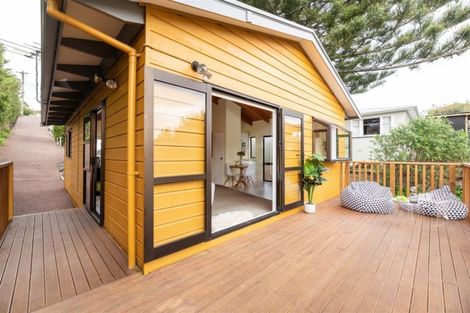 Photo of property in 2/179 Blockhouse Bay Road, Avondale, Auckland, 0600