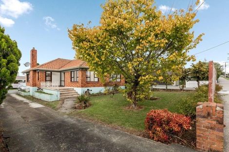 Photo of property in 29 Archibald Road, Kelston, Auckland, 0602