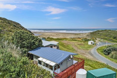 Photo of property in 33 Omamari Beach Road, Omamari, Dargaville, 0373