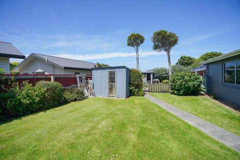 Photo of property in 42 Aloway Street, Wallacetown, 9816