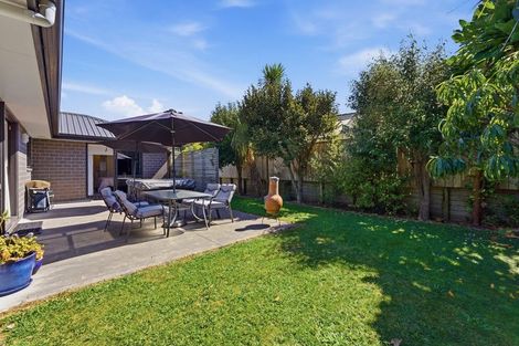 Photo of property in 7a Pipitea Place, Whalers Gate, New Plymouth, 4310