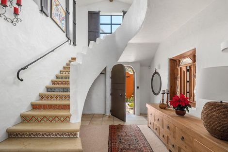 Photo of property in 214 Oceanbeach Road, Mount Maunganui, 3116