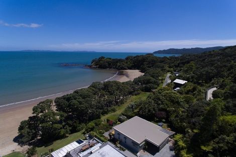 Photo of property in 8 Kotare Drive, Coopers Beach, 0420