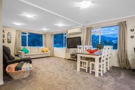 Photo of property in 63 The Drive, Tawa, Wellington, 5028