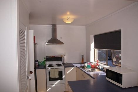 Photo of property in 50b Mirrabooka Avenue, Botany Downs, Auckland, 2010