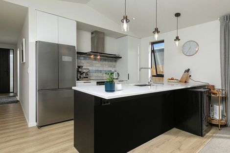 Photo of property in 9 Waddell Street, Lake Hawea, 9382