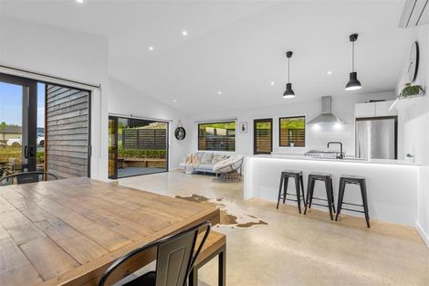 Photo of property in 27 Greenvale Place, Welcome Bay, Tauranga, 3112