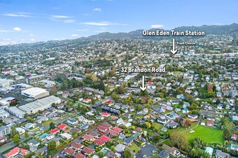 Photo of property in 3/32 Brandon Road, Glen Eden, Auckland, 0602