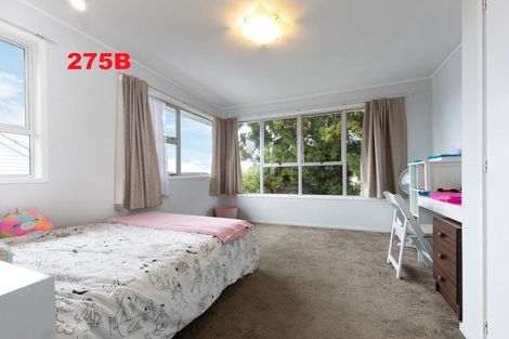 Photo of property in 2/275 Te Atatu Road, Te Atatu South, Auckland, 0610