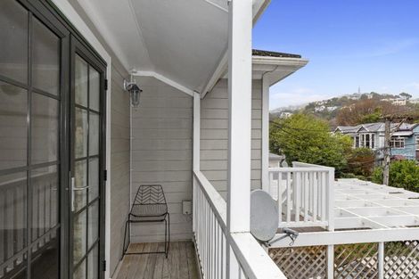 Photo of property in 24 Devon Street, Aro Valley, Wellington, 6021