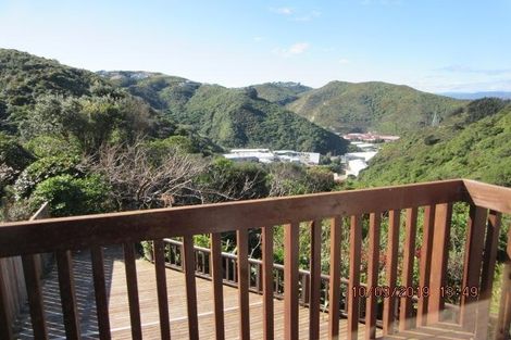 Photo of property in 1/8 Narbada Crescent, Khandallah, Wellington, 6035