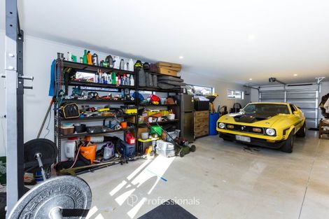 Photo of property in 22 Rewarewa Way, Timberlea, Upper Hutt, 5018