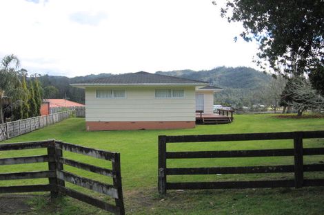 Photo of property in 8 Patton Place, Tairua, 3508