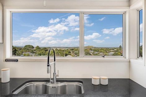 Photo of property in 4/11 Huapai Street, Onehunga, Auckland, 1061