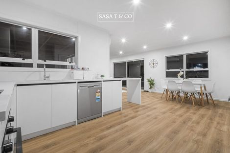 Photo of property in 32 Idlewild Avenue, Mangere, Auckland, 2022