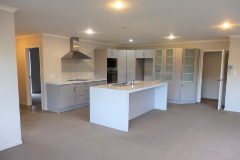 Photo of property in 7 Naomi Place, Cambridge, 3434